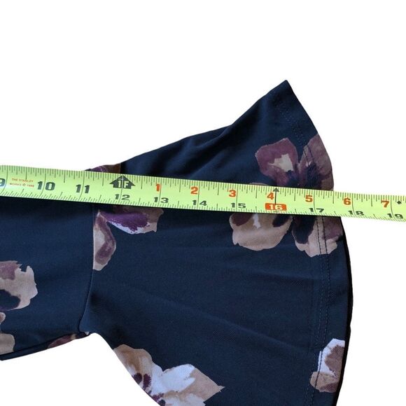 Tommy Hilfiger Jersey Bell Sleeve A-Line Dress EUC - Picture 9 of 12